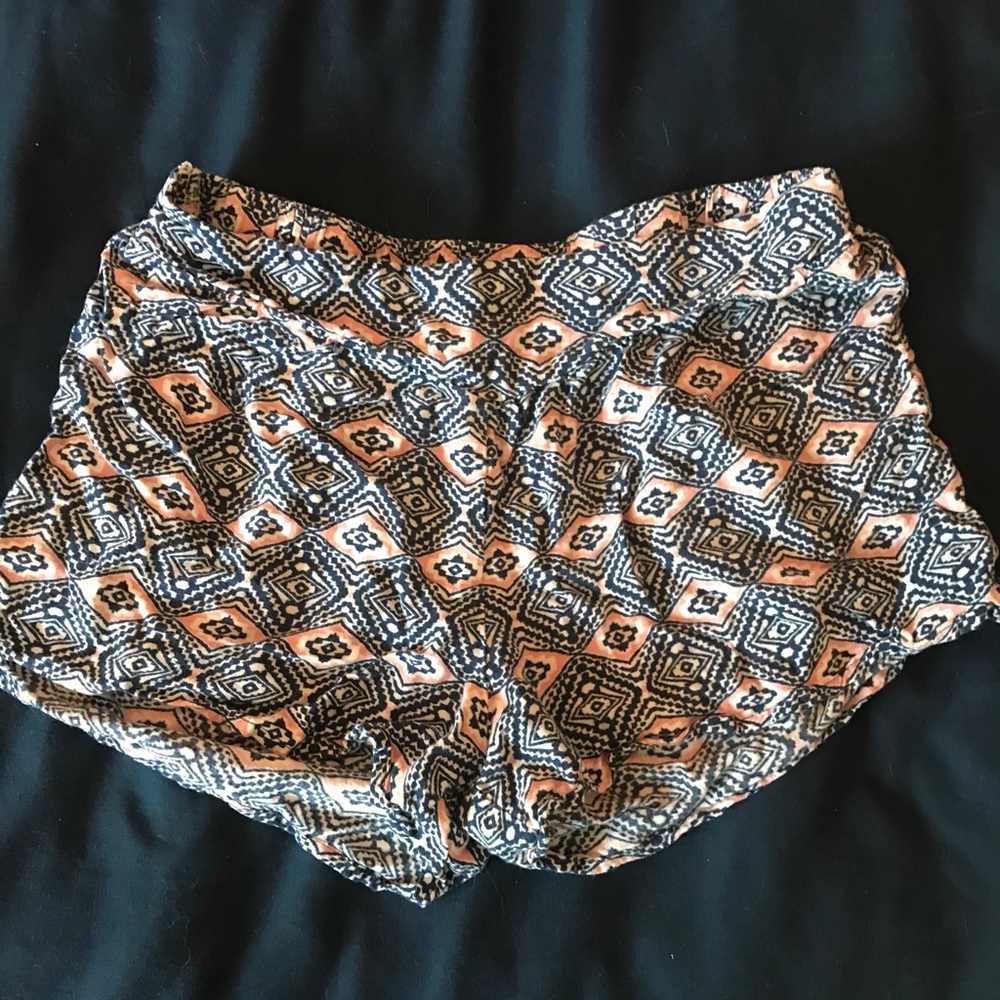 float beach booty shorts